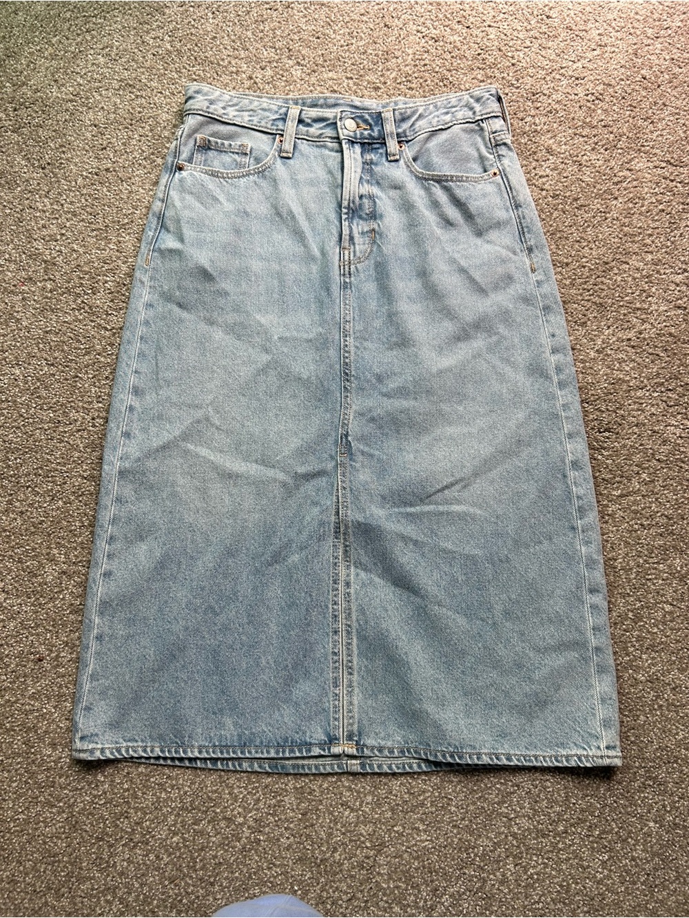 Old Navy High-Waisted Secret-Smooth Pocket Denim Midi Skirt Blue Size 8